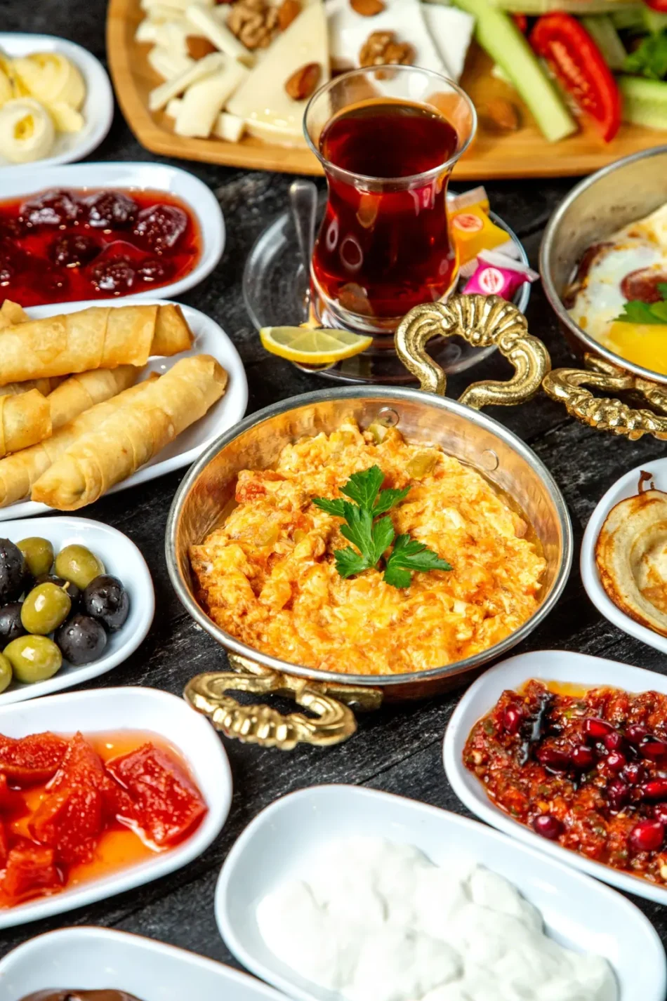 Experience traditional Palestinian breakfasts with fresh, vibrant flavors, perfect for a nourishing start.